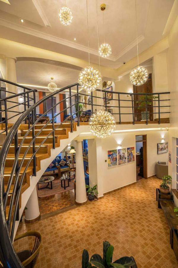 Gigiri Lion I Hotel